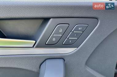 Позашляховик / Кросовер Audi Q5 2019 в 