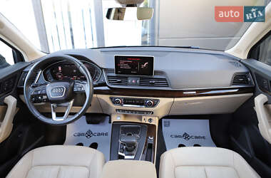 Внедорожник / Кроссовер Audi Q5 2019 в 