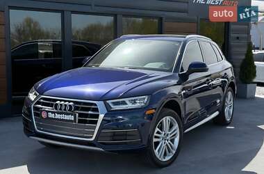 Внедорожник / Кроссовер Audi Q5 2018 в 