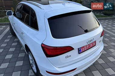 Позашляховик / Кросовер Audi Q5 2017 в 