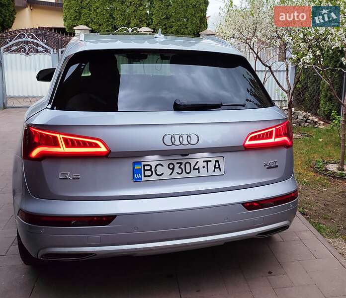 Внедорожник / Кроссовер Audi Q5 2017 в Львове