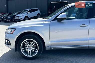 Позашляховик / Кросовер Audi Q5 2015 в 