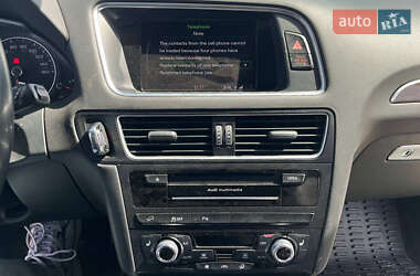 Позашляховик / Кросовер Audi Q5 2015 в 
