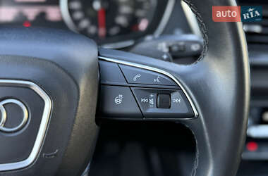 Внедорожник / Кроссовер Audi Q5 2022 в 
