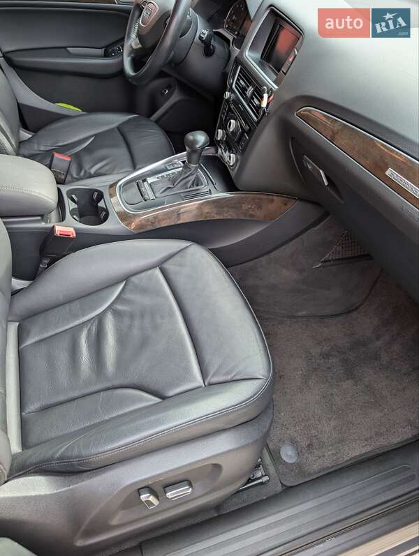 Позашляховик / Кросовер Audi Q5 2014 в Тернополі