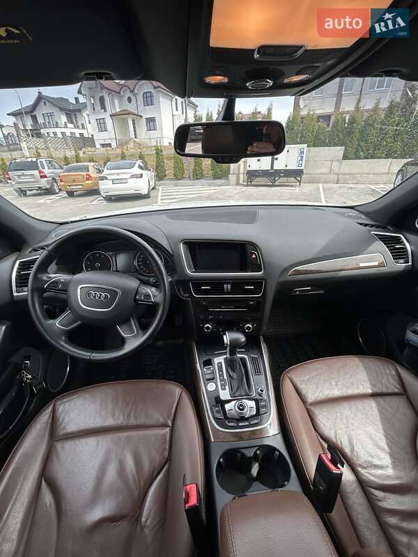 Внедорожник / Кроссовер Audi Q5 2015 в Ровно