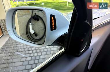 Позашляховик / Кросовер Audi Q5 2016 в 
