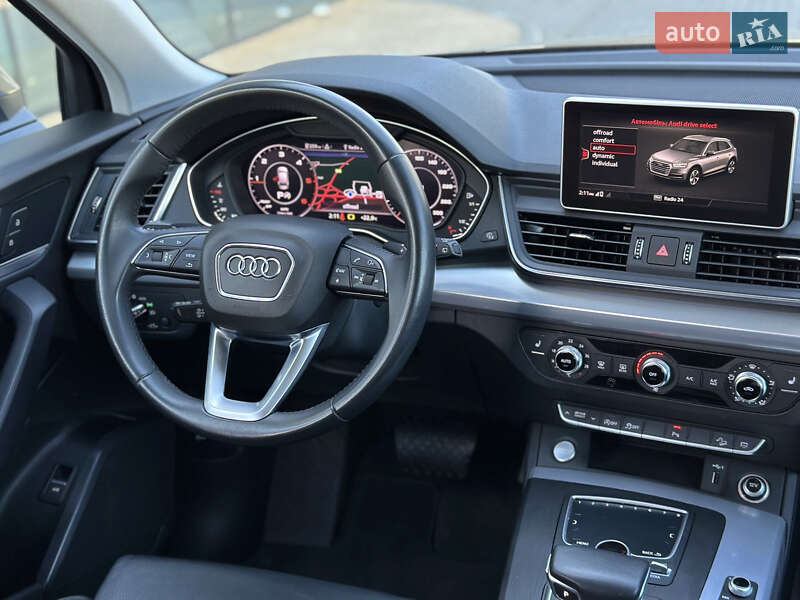 Внедорожник / Кроссовер Audi Q5 2020 в Львове