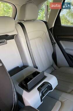 Внедорожник / Кроссовер Audi Q5 2023 в 