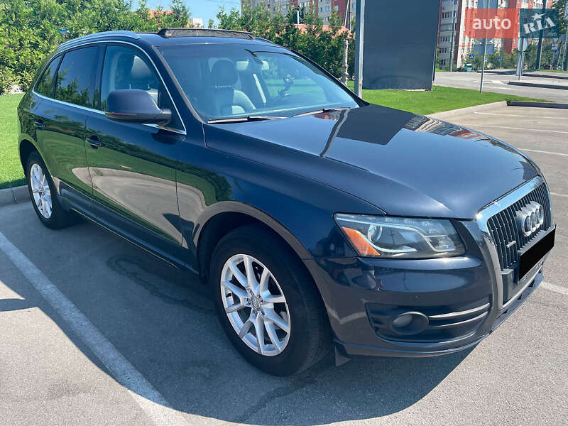 Внедорожник / Кроссовер Audi Q5 2012 в Киеве