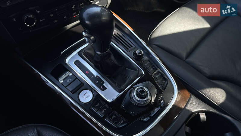 Внедорожник / Кроссовер Audi Q5 2012 в Одессе