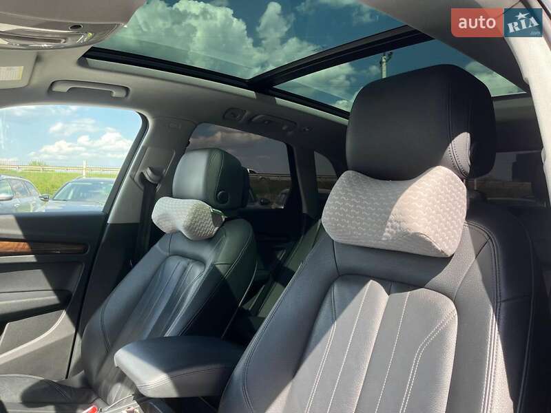 Внедорожник / Кроссовер Audi Q5 2017 в Львове