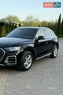 Внедорожник / Кроссовер Audi Q5 2020 в 