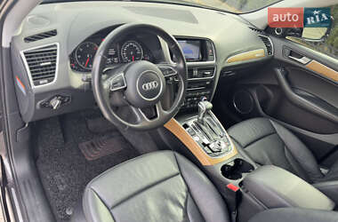 Внедорожник / Кроссовер Audi Q5 2015 в 