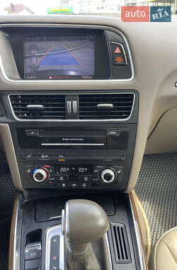 Внедорожник / Кроссовер Audi Q5 2012 в 