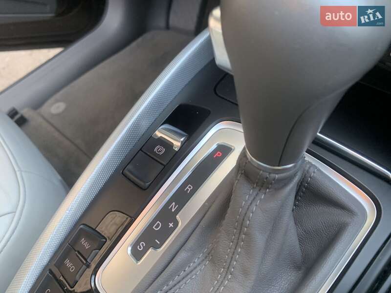 Позашляховик / Кросовер Audi Q5 2011 в Рівному