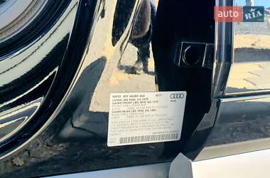 Внедорожник / Кроссовер Audi Q5 2018 в 