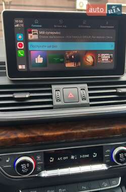 Внедорожник / Кроссовер Audi Q5 2018 в 