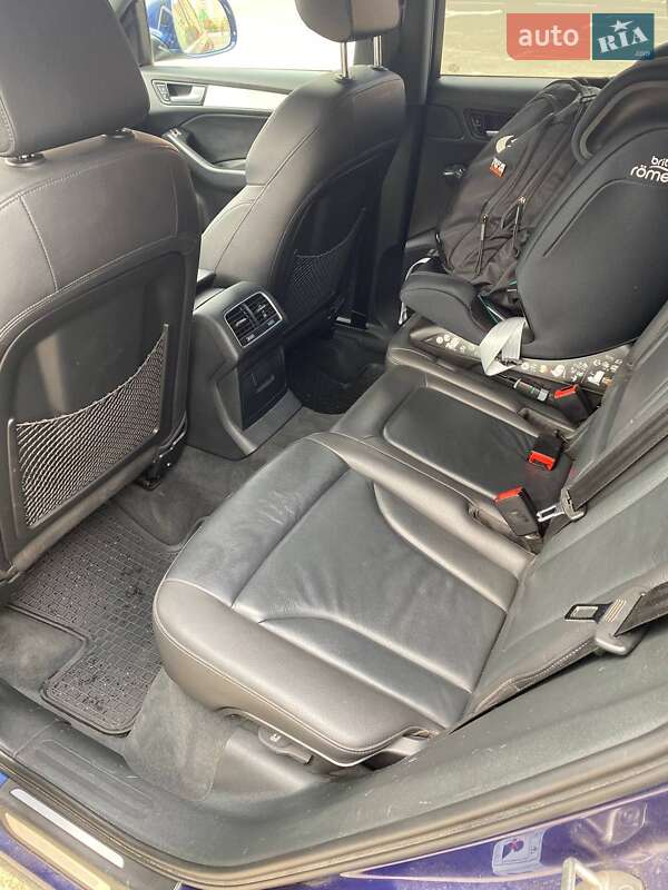 Позашляховик / Кросовер Audi Q5 2014 в Києві