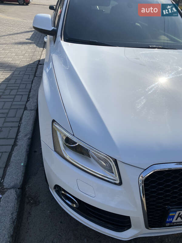Внедорожник / Кроссовер Audi Q5 2014 в 