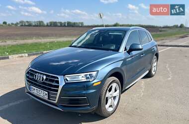 Позашляховик / Кросовер Audi Q5 2017 в 
