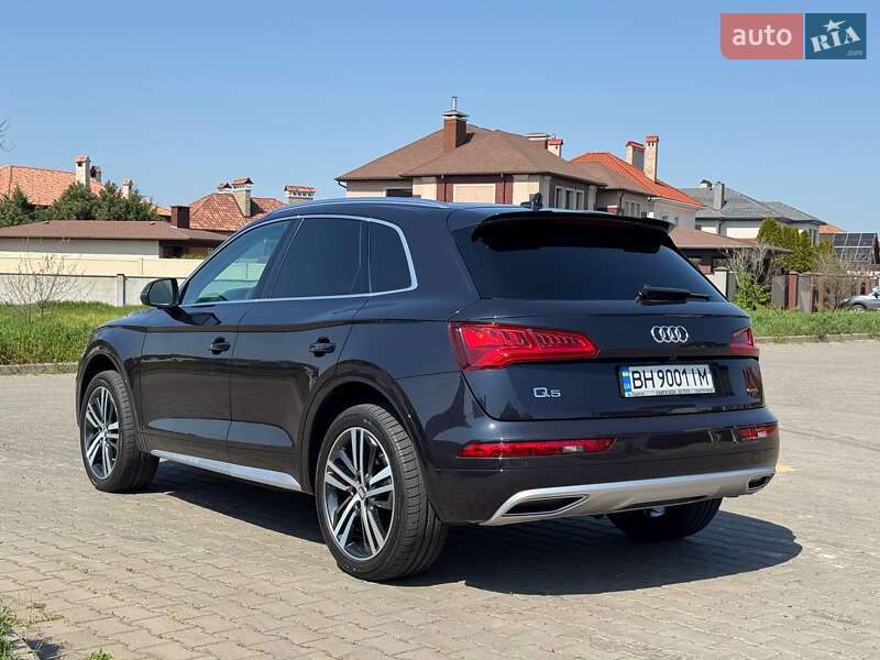Внедорожник / Кроссовер Audi Q5 2018 в Одессе фото 12 Внедорожник / Кроссовер Audi Q5 2018 в Одессе