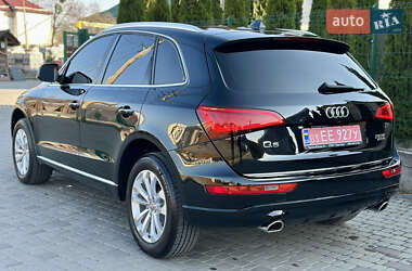 Внедорожник / Кроссовер Audi Q5 2016 в 