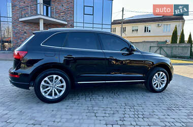 Внедорожник / Кроссовер Audi Q5 2016 в 