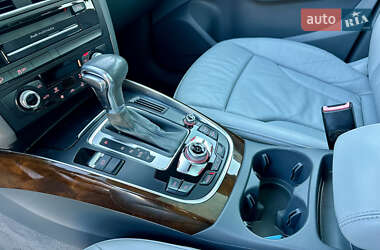 Внедорожник / Кроссовер Audi Q5 2016 в 