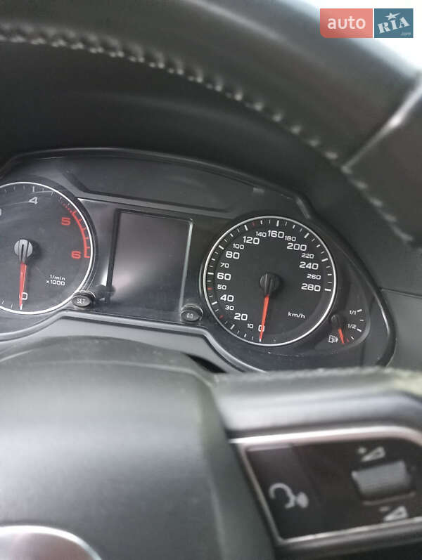 Внедорожник / Кроссовер Audi Q5 2010 в Южноукраинске