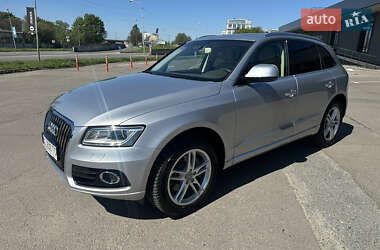 Внедорожник / Кроссовер Audi Q5 2015 в 