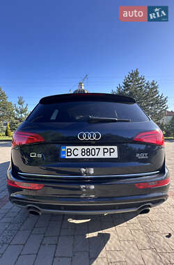 Внедорожник / Кроссовер Audi Q5 2017 в 