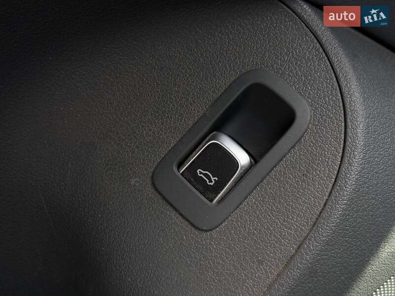 Внедорожник / Кроссовер Audi Q5 2015 в Ровно