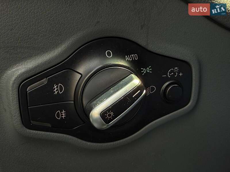 Внедорожник / Кроссовер Audi Q5 2015 в Ровно