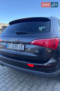 Внедорожник / Кроссовер Audi Q5 2010 в 