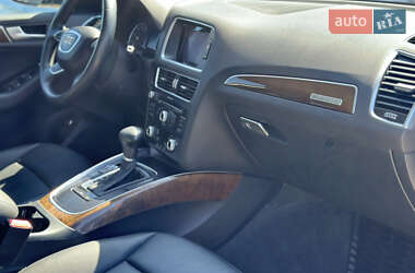 Внедорожник / Кроссовер Audi Q5 2016 в 