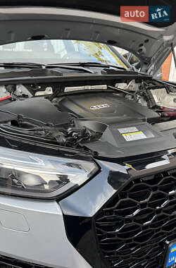 Внедорожник / Кроссовер Audi Q5 2022 в 