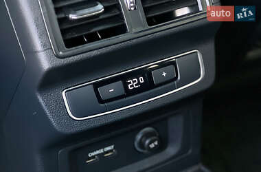 Внедорожник / Кроссовер Audi Q5 2023 в 