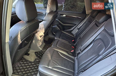 Внедорожник / Кроссовер Audi Q5 2011 в 