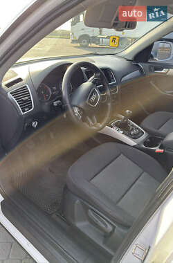 Внедорожник / Кроссовер Audi Q5 2013 в 