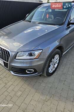 Позашляховик / Кросовер Audi Q5 2016 в 