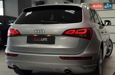 Внедорожник / Кроссовер Audi Q5 2011 в 