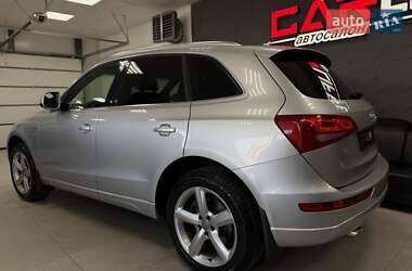 Внедорожник / Кроссовер Audi Q5 2011 в 