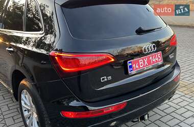 Позашляховик / Кросовер Audi Q5 2015 в 