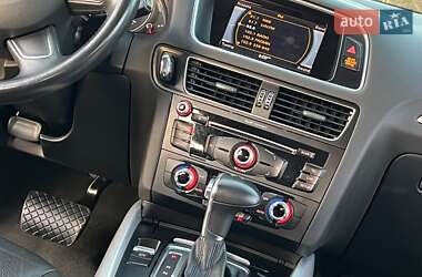 Позашляховик / Кросовер Audi Q5 2015 в 