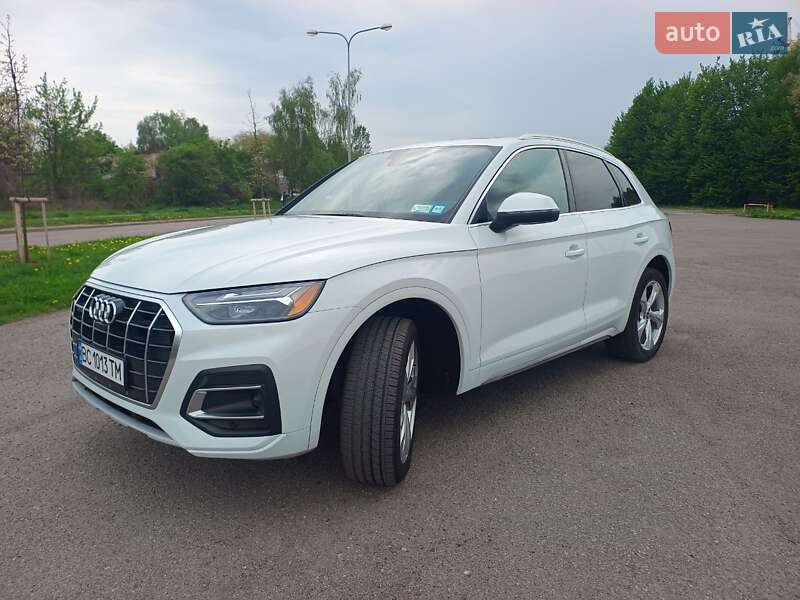 Позашляховик / Кросовер Audi Q5 2020 в Львові