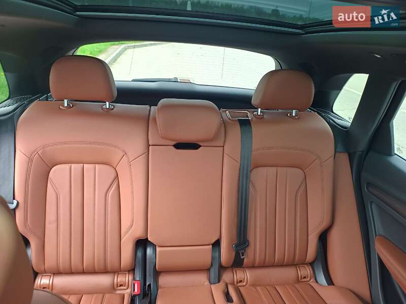 Позашляховик / Кросовер Audi Q5 2020 в Львові
