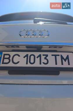 Позашляховик / Кросовер Audi Q5 2020 в 