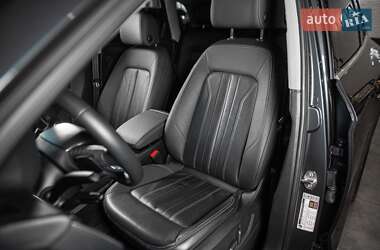 Внедорожник / Кроссовер Audi Q5 2021 в 
