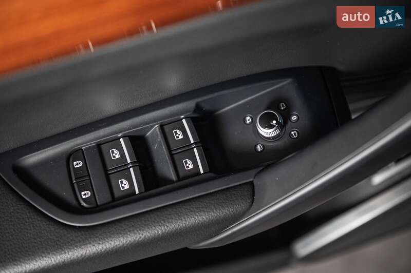 Внедорожник / Кроссовер Audi Q5 2021 в Одессе